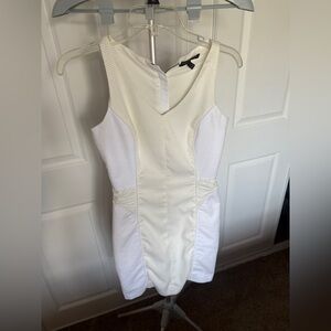 Banana Republic White & Ivory Sleeveless Mini Dress Size 2 NWOT